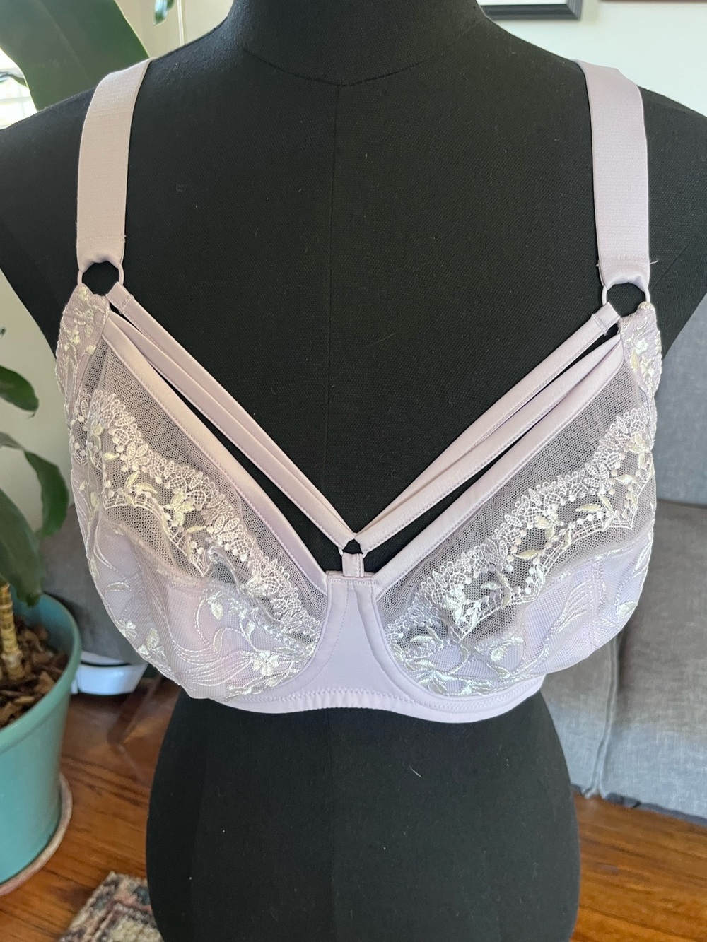 NWT Understance Tasha Flexwire Strappy Plunge Bra size 30I